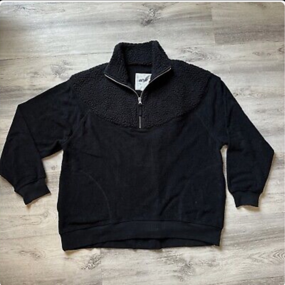 Aerie Women’s Black Zip-Up quarter zip